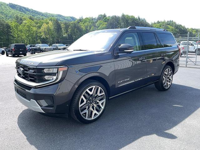 Certified 2025 Ford Expedition Platinum w/ Platinum Ultimate Package AWD/4WD image 2