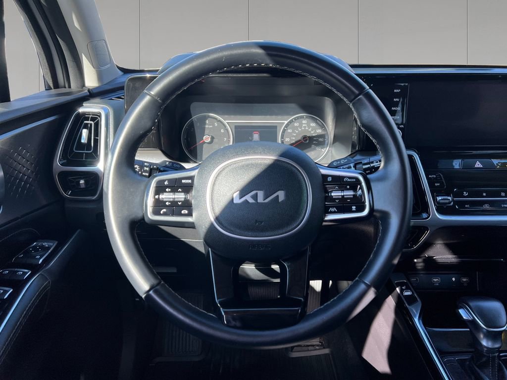 Used 2022 Kia Sorento SX image 13