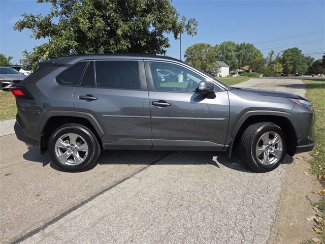 Used 2022 Toyota RAV4 XLE image 13