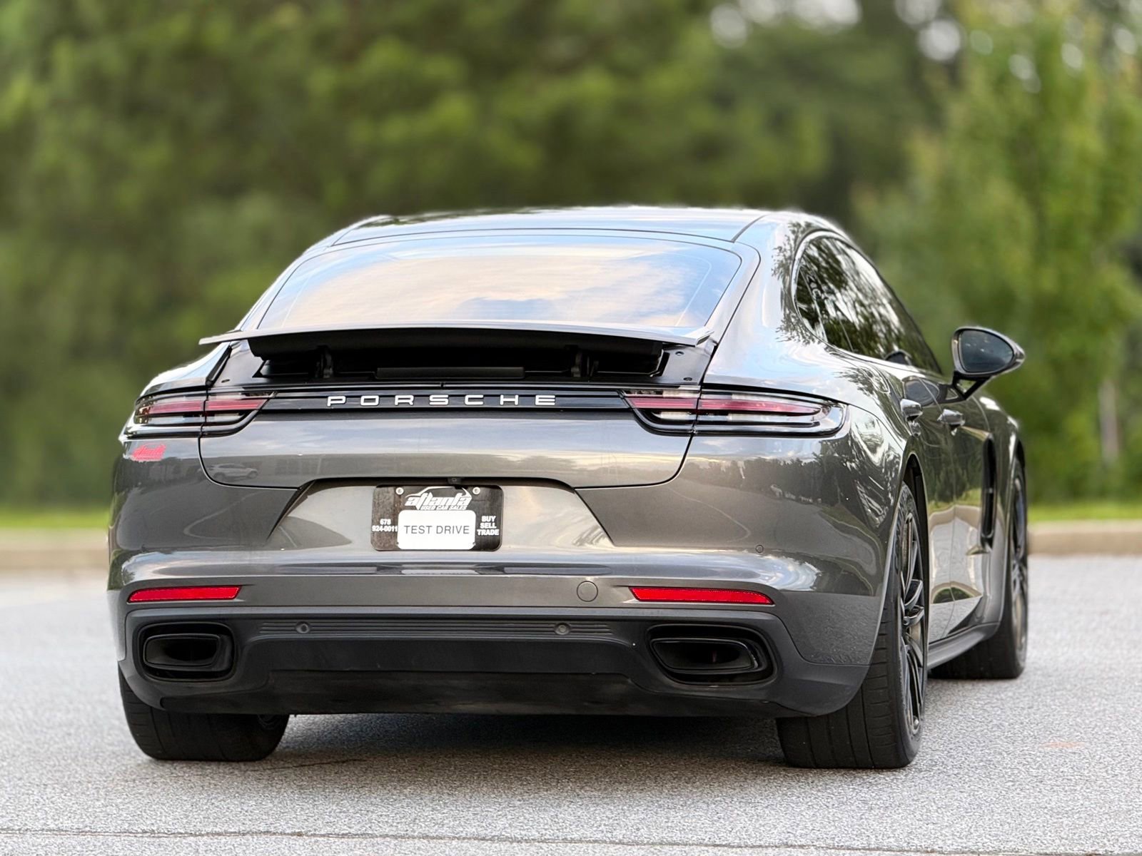 Used 2018 Porsche Panamera 4 AWD/4WD image 7