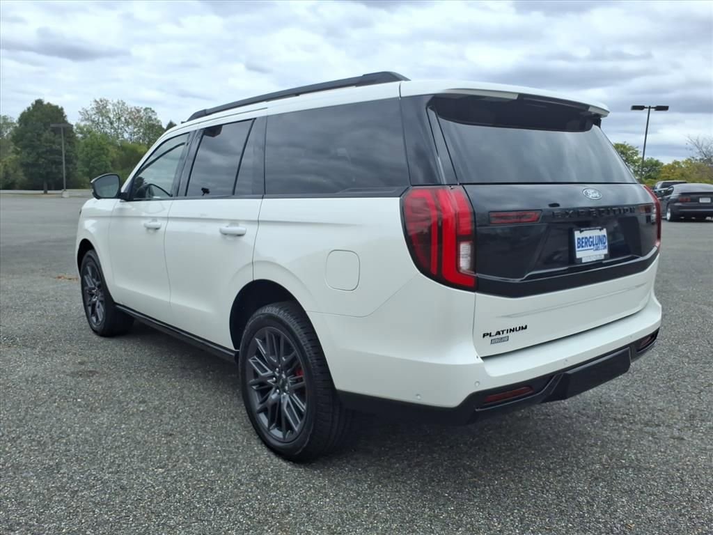 New 2025 Ford Expedition Platinum image 8