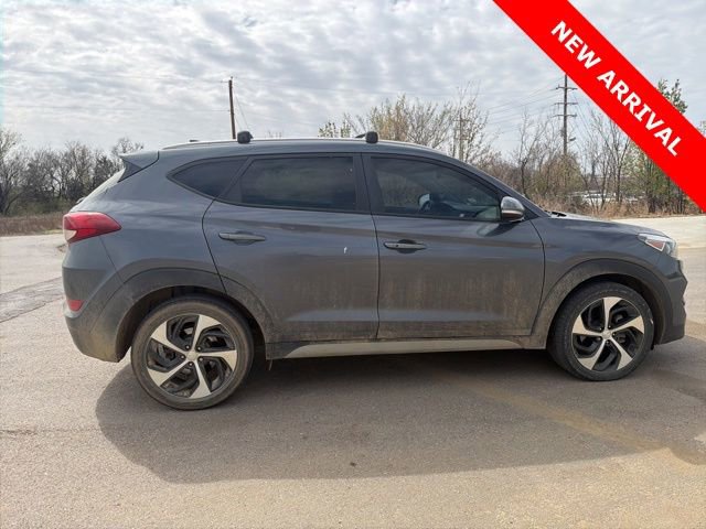 Used 2018 Hyundai Tucson Sport image 2