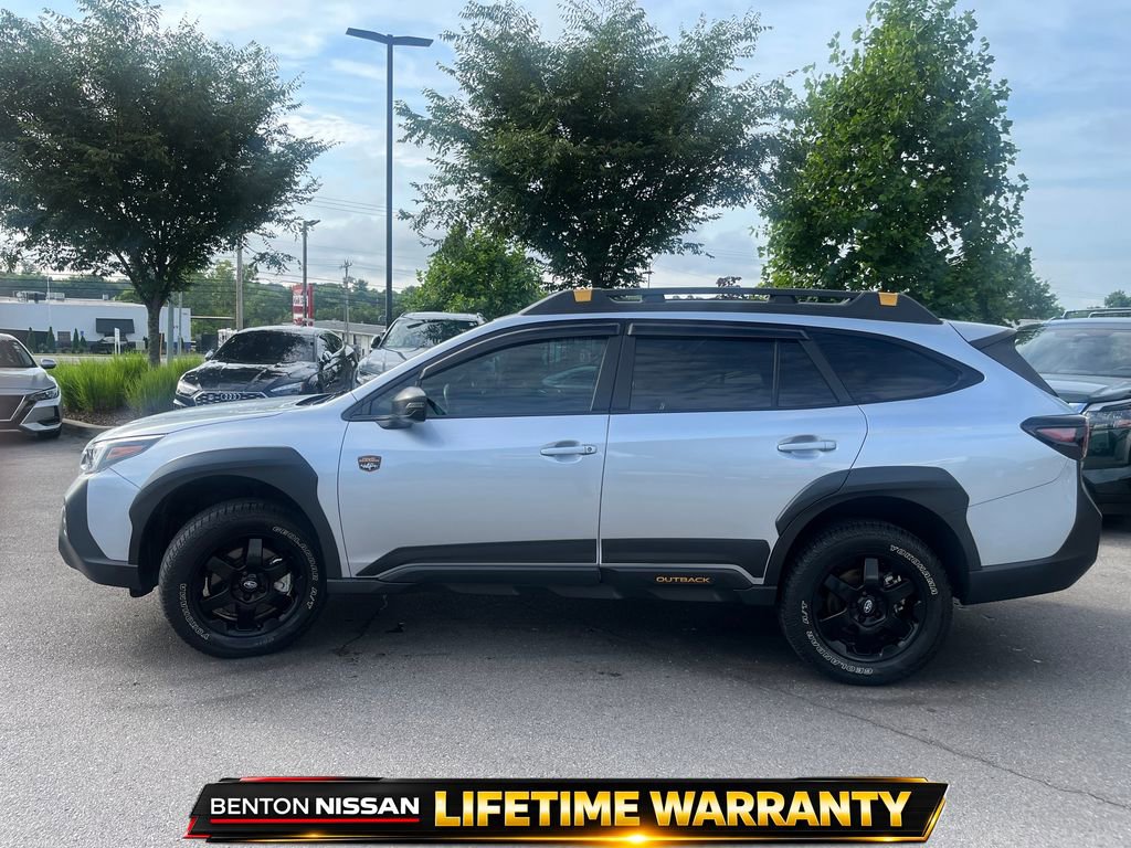 Used 2022 Subaru Outback Wilderness AWD/4WD image 5