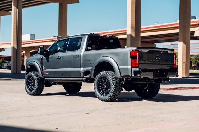 New 2026 Ford F250 Lariat w/ Black Appearance Package AWD/4WD image 11