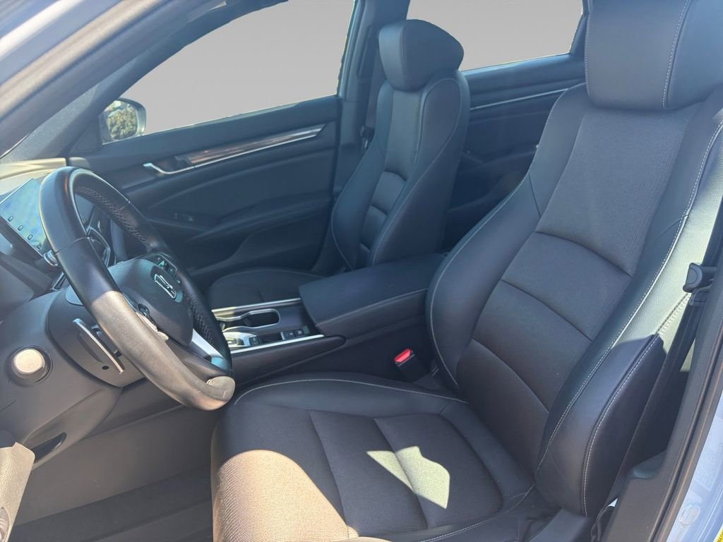 Used 2022 Honda Accord Sport image 10