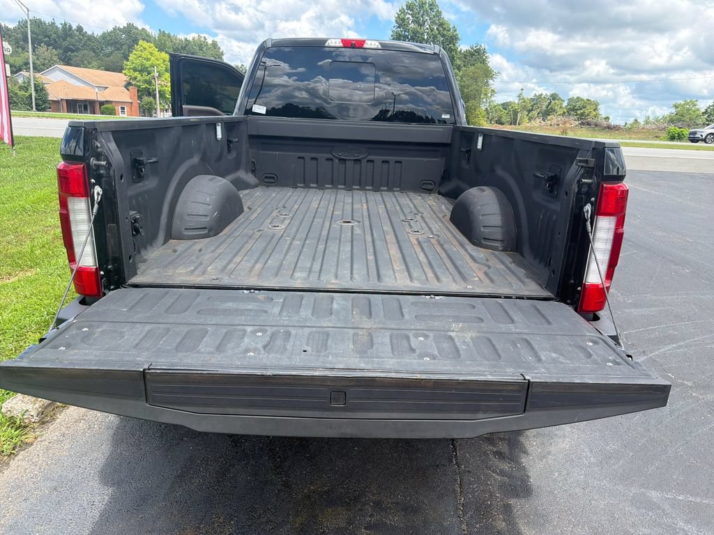 Used 2017 Ford F450 King Ranch w/ King Ranch Ultimate Package AWD/4WD image 15