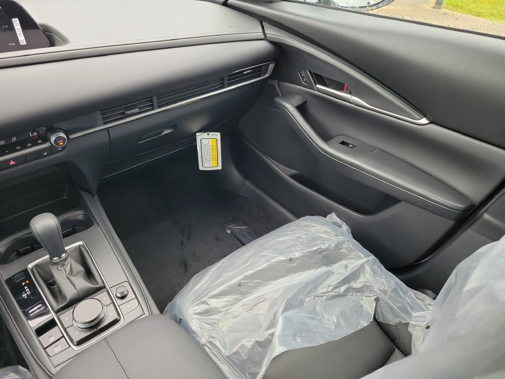 New 2026 MAZDA CX-30 AWD 2.5 S w/ Select Sport Pkg image 12