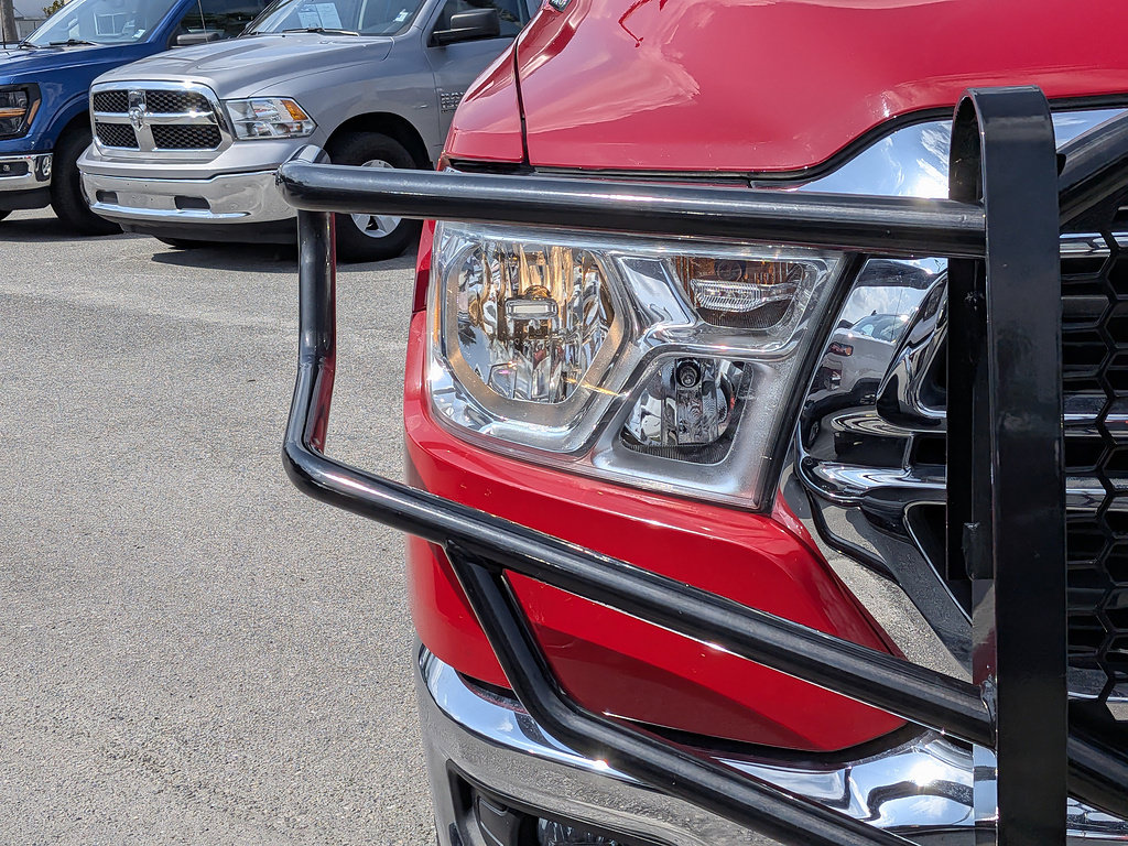 Used 2022 RAM 1500 Big Horn RWD image 9
