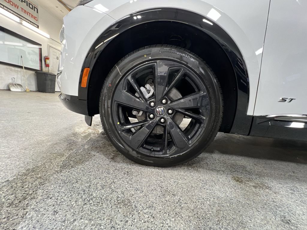 New 2025 Buick Envision Sport Touring image 34