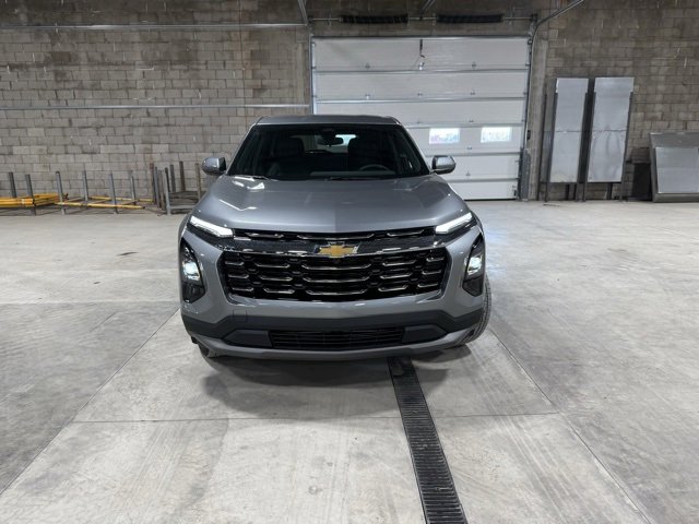 New 2026 Chevrolet Equinox LT w/ Convenience Package II image 2
