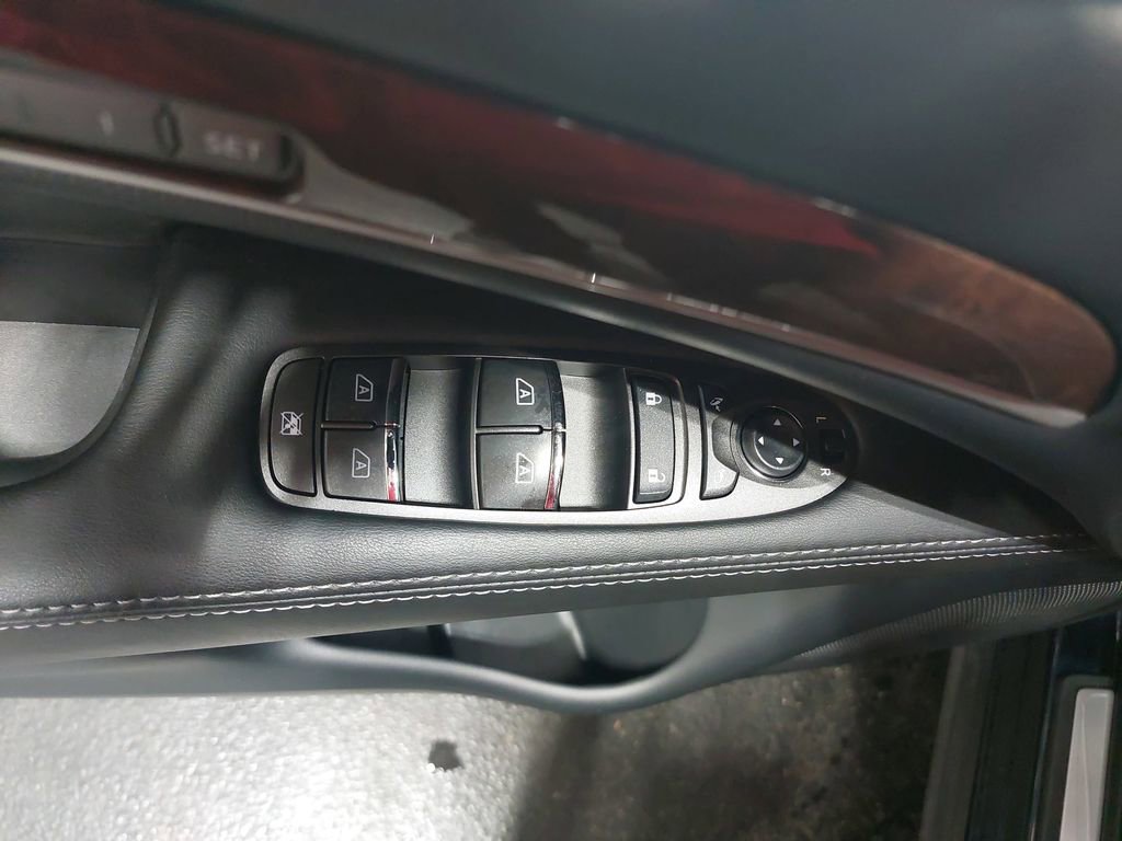 Used 2019 INFINITI QX60 Luxe image 31