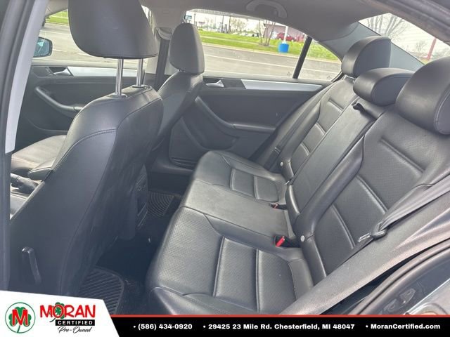 Used 2013 Volkswagen Jetta SE FWD image 23