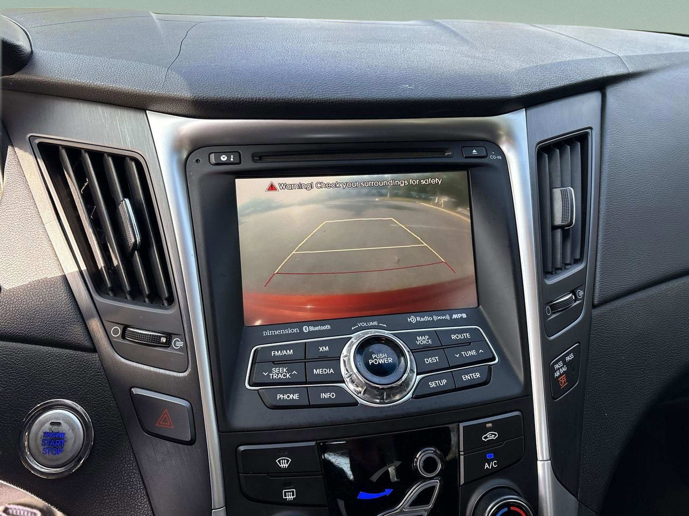 Used 2013 Hyundai Sonata SE w/ Navigation & Sunroof Pkg image 22