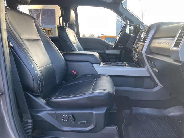 Used 2018 Ford F250 Lariat w/ Lariat Ultimate Package image 16