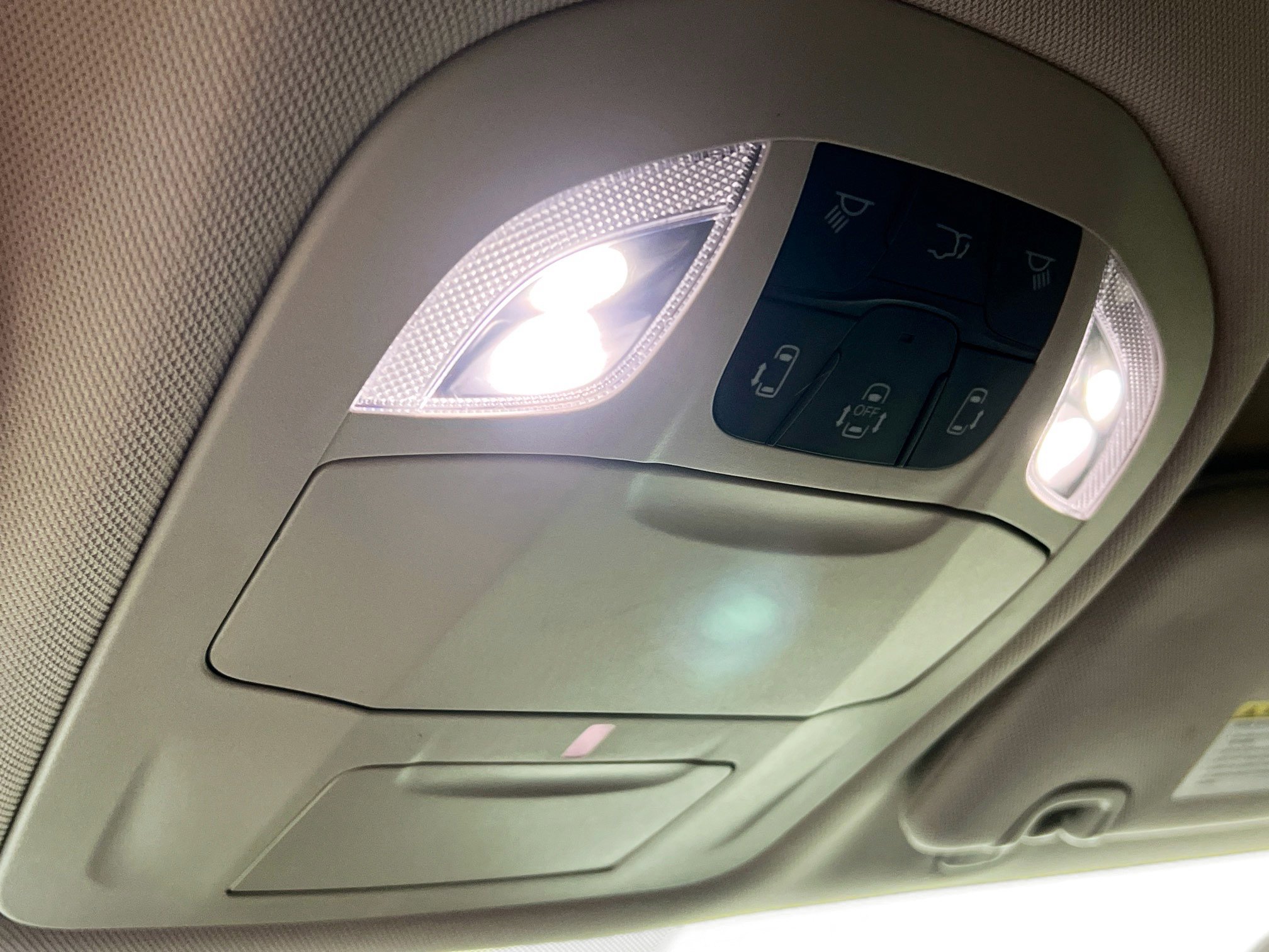 Used 2023 Chrysler Pacifica Touring-L FWD image 22