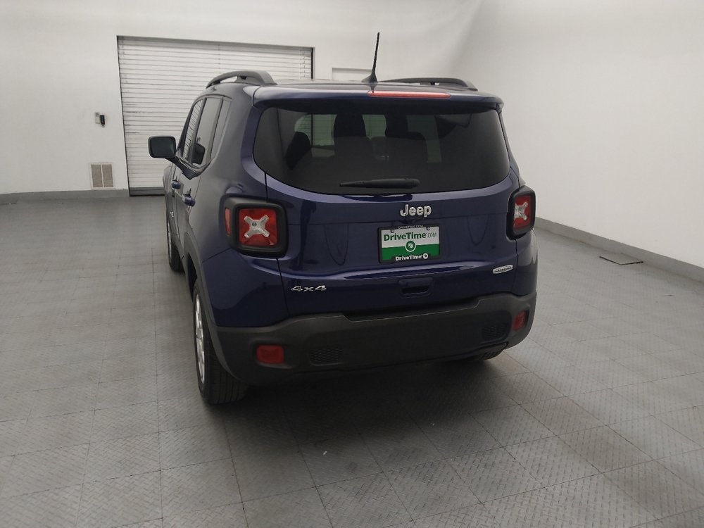 Used 2020 Jeep Renegade Latitude w/ Cold Weather Group AWD/4WD image 6