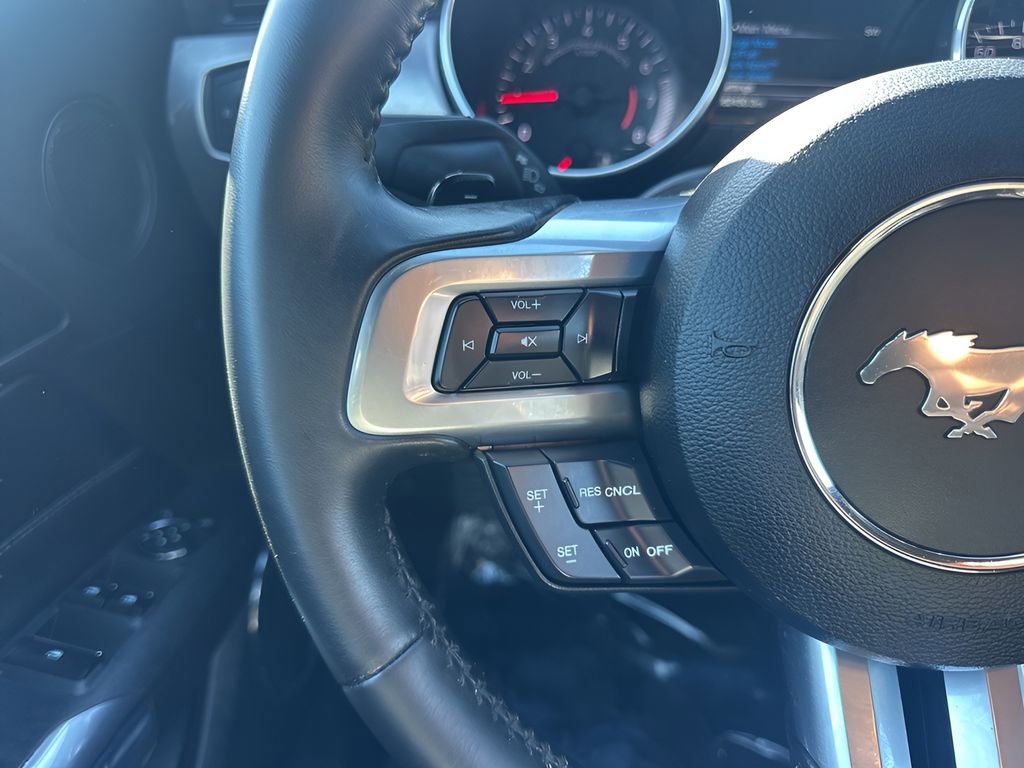 Used 2020 Ford Mustang Premium image 15