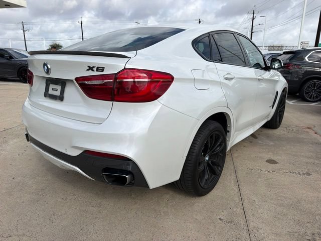 Used 2019 BMW X6 xDrive50i w/ M Sport Package AWD/4WD image 4