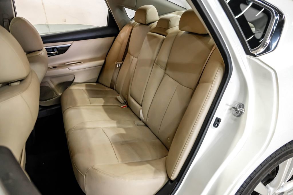 Used 2015 Nissan Altima 3.5 SL FWD image 40