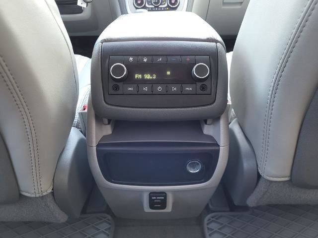 Used 2016 GMC Acadia SLT image 28