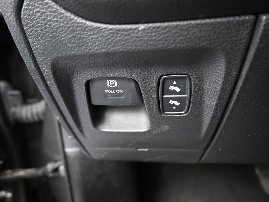 Used 2024 RAM 1500 Big Horn image 35