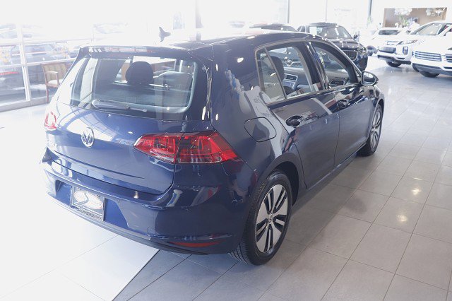 Used 2016 Volkswagen e-Golf SEL Premium image 6