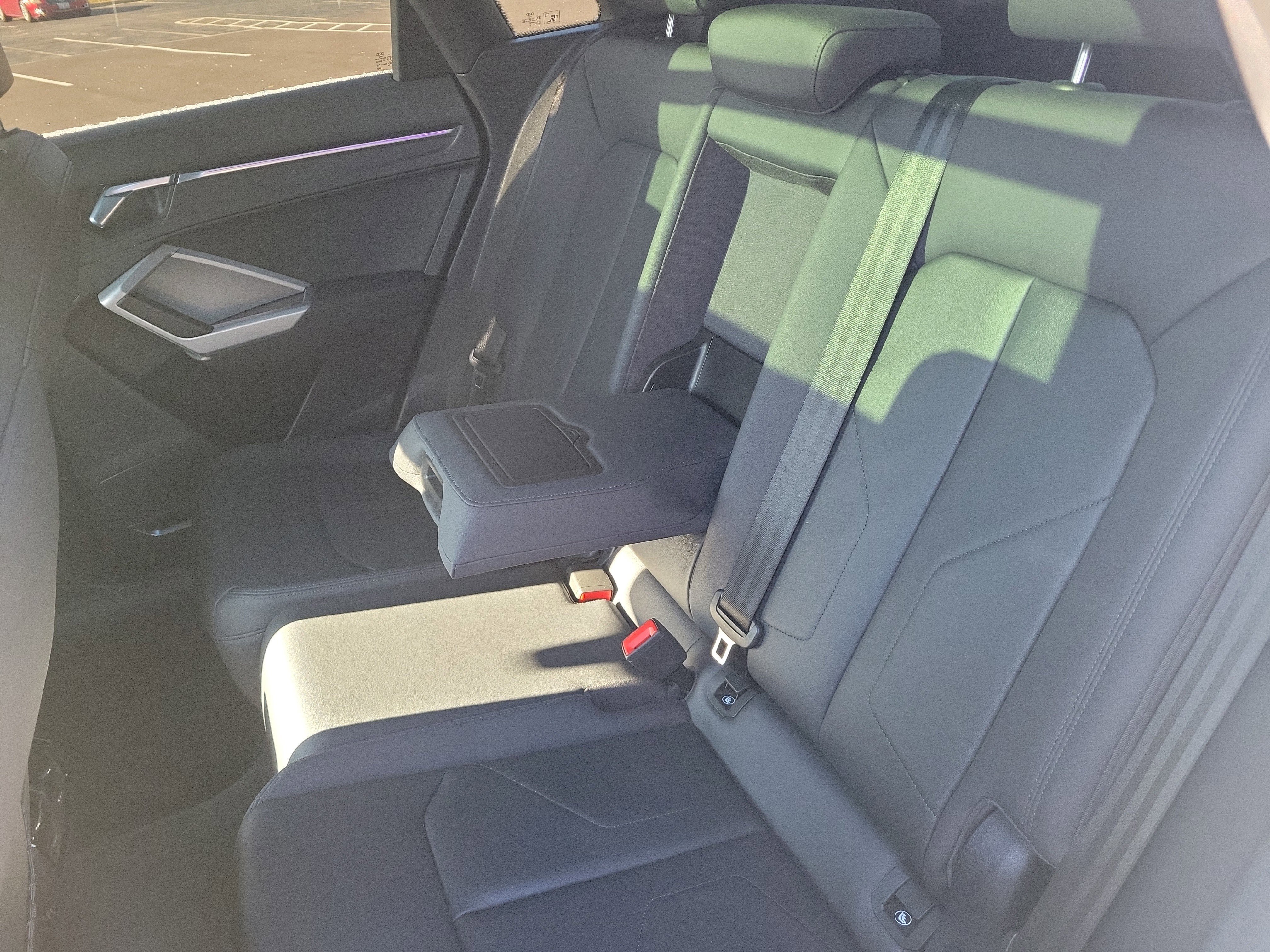 Used 2021 Audi Q3 2.0T Premium Plus w/ Premium Plus Package image 13