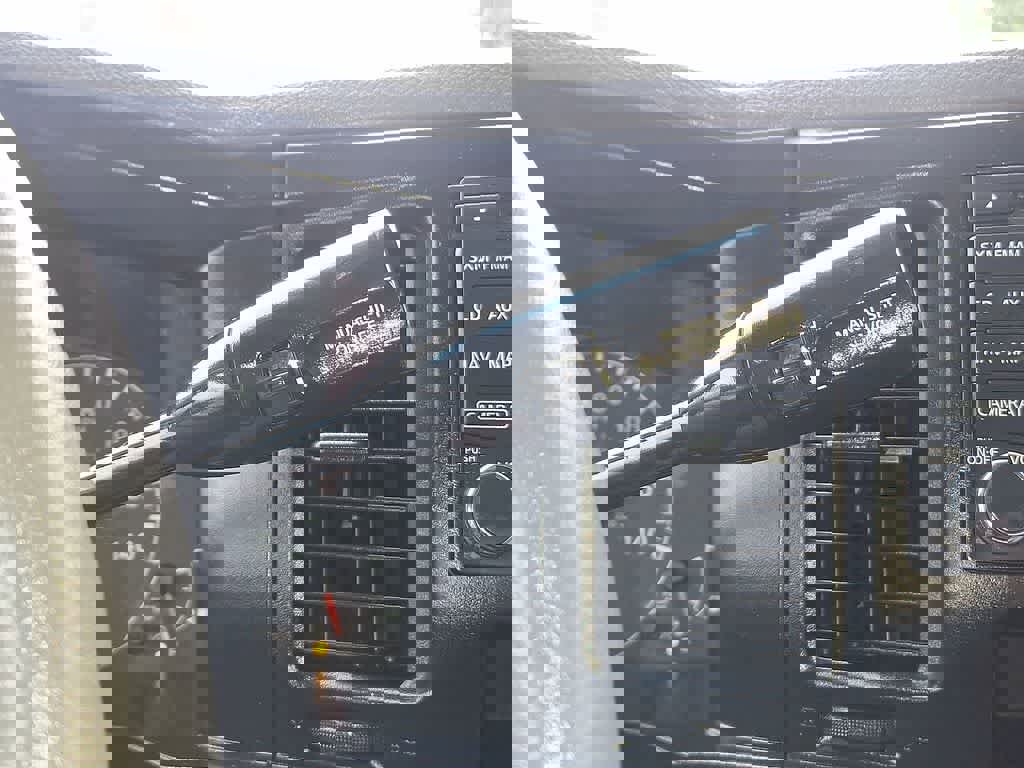 Used 2016 Nissan NV 3500 SV w/ SV Technology Package image 12