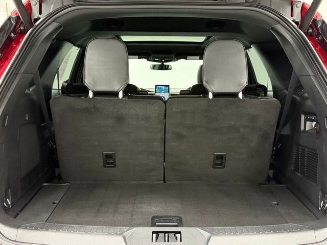 Used 2020 Ford Explorer ST w/ ST High-Performance Pack image 31