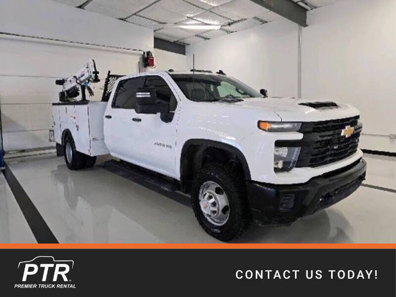 Used 2024 Chevrolet Silverado 3500 W/T w/ Snow Plow Prep Package AWD/4WD image 1