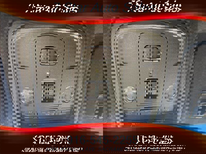 Used 2015 Cadillac XTS Luxury w/ Driver Awareness Package image 15