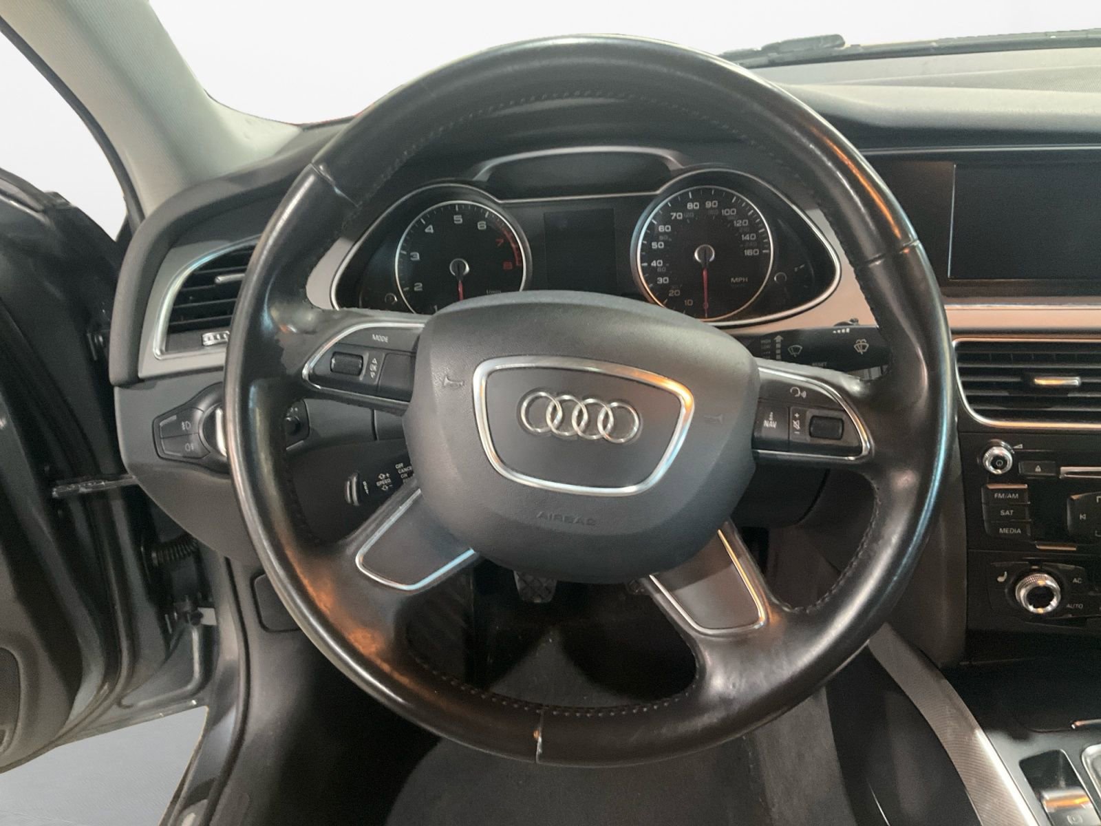 Used 2013 Audi A4 2.0T Premium Plus w/ Premium Plus Pkg image 12