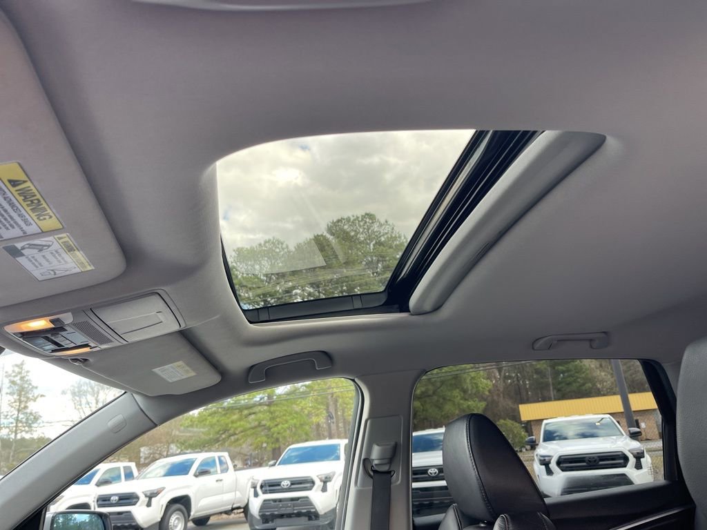 Used 2016 Acura MDX SH-AWD w/ Technology Package image 21