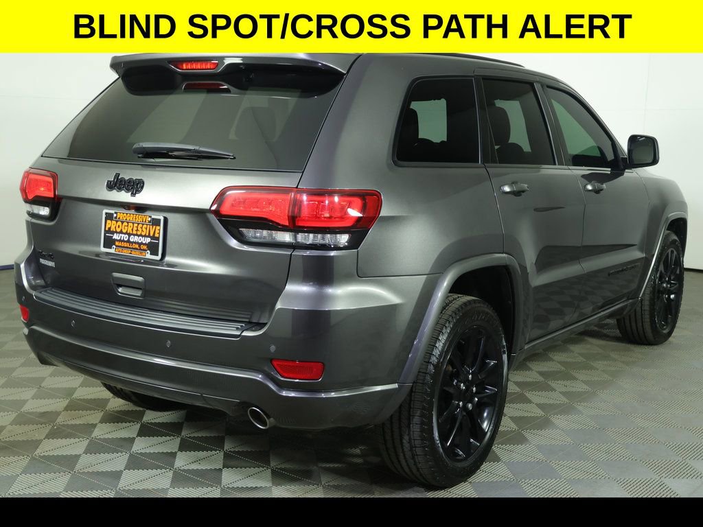 Used 2019 Jeep Grand Cherokee Altitude AWD/4WD image 14