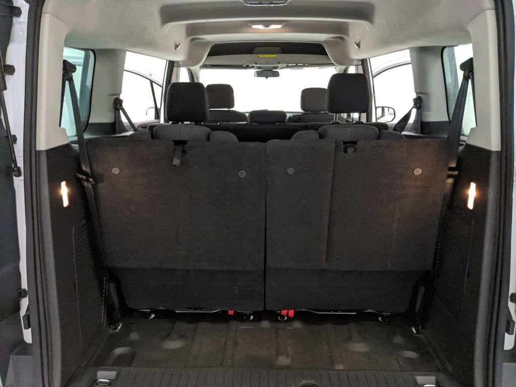 Used 2017 Ford Transit Connect XL image 19