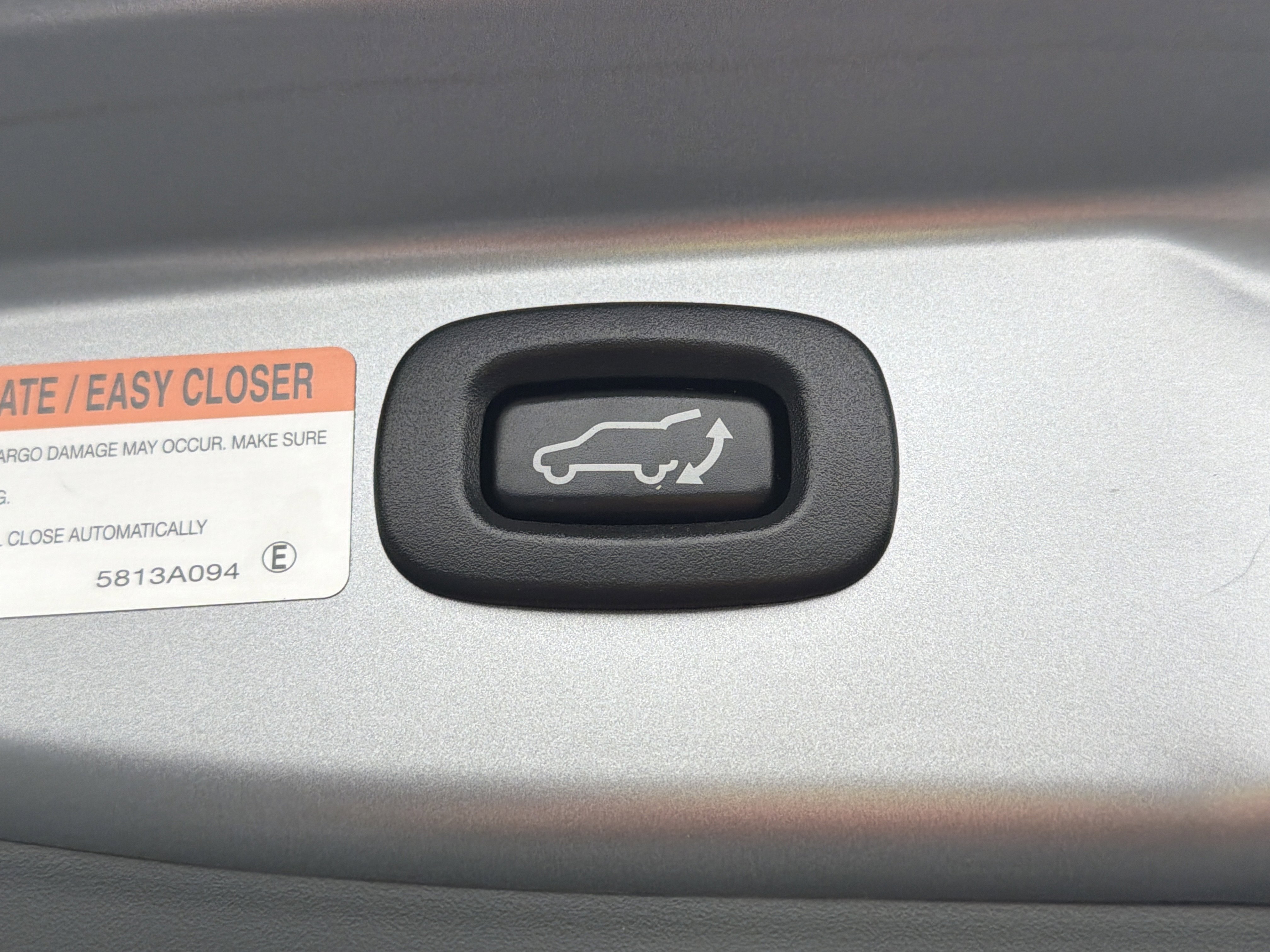 Used 2020 Mitsubishi Outlander SEL image 19