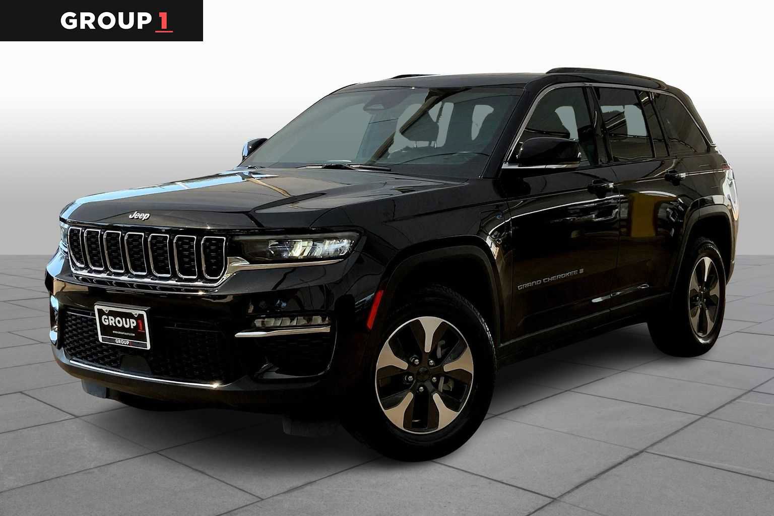 Used 2024 Jeep Grand Cherokee Limited 4xe image 1