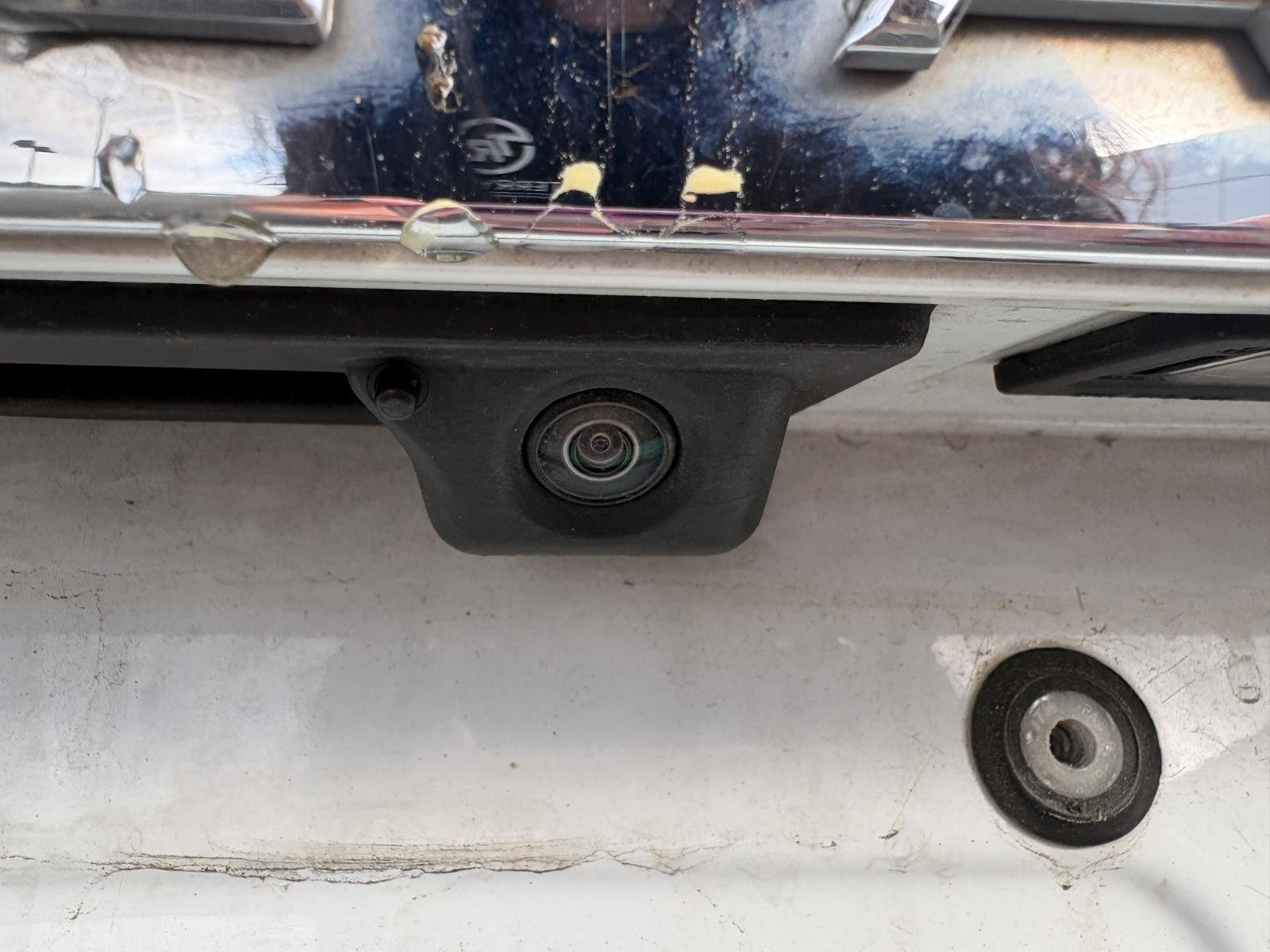 Used 2022 Volkswagen Atlas SE image 8