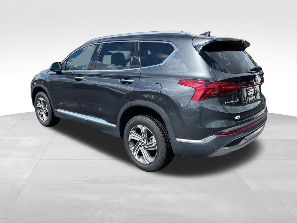 Used 2022 Hyundai Santa Fe SEL w/ Convenience Package image 6