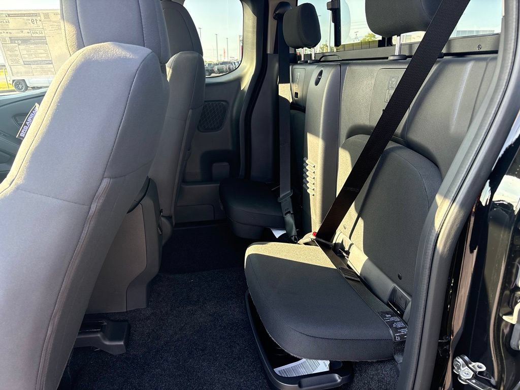 New 2027 Nissan Frontier S w/ S Utility Package AWD/4WD image 18