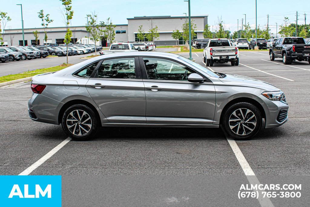 Used 2024 Volkswagen Jetta S FWD image 8
