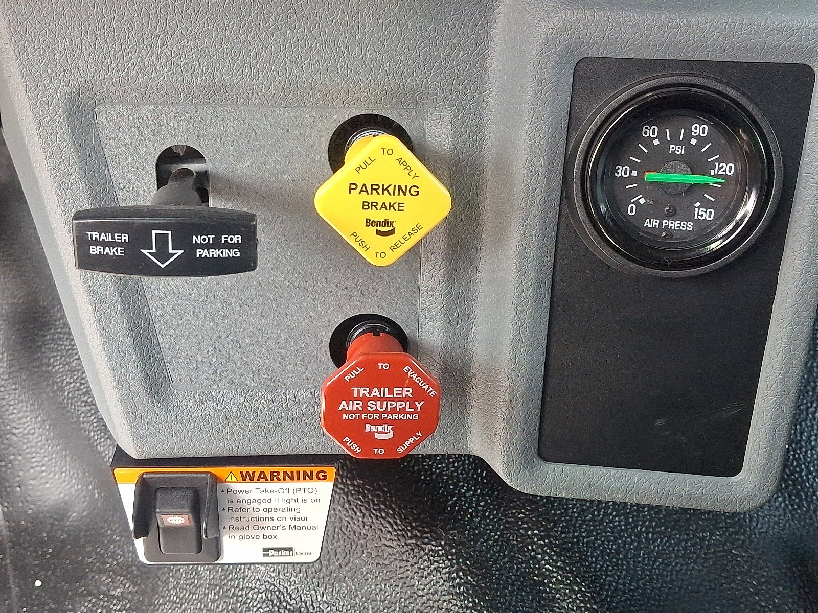 New 2025 Ford F750 2WD SuperCab Super Duty image 15