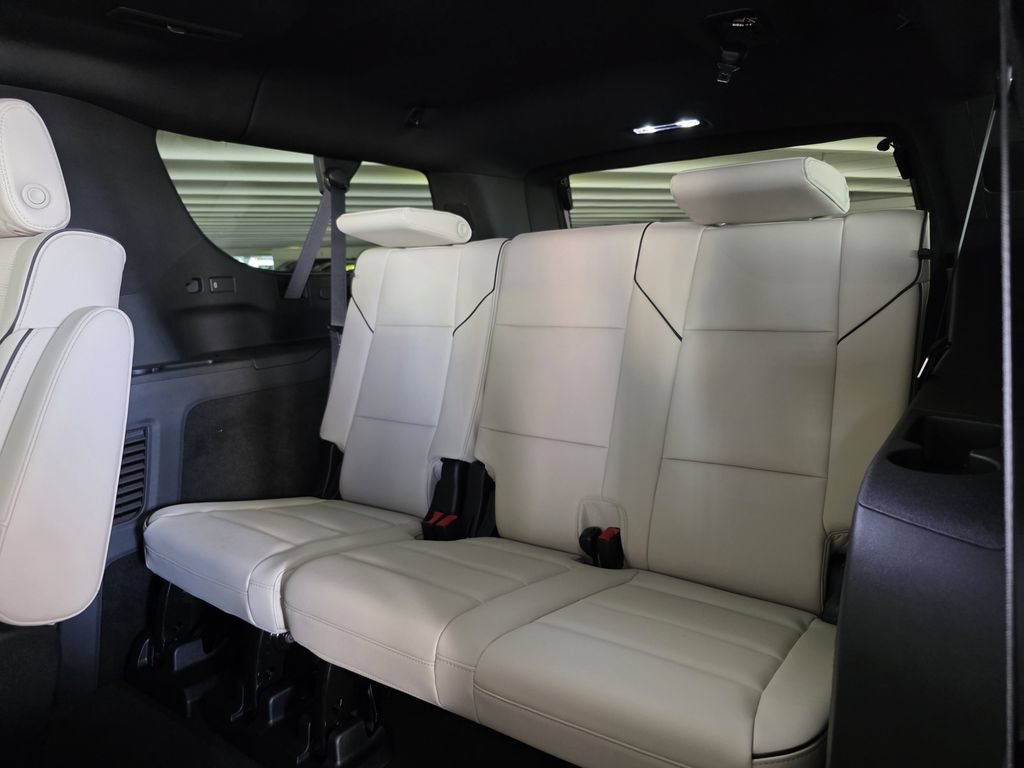 New 2026 Cadillac Escalade ESV Sport w/ Touring Package AWD/4WD image 14