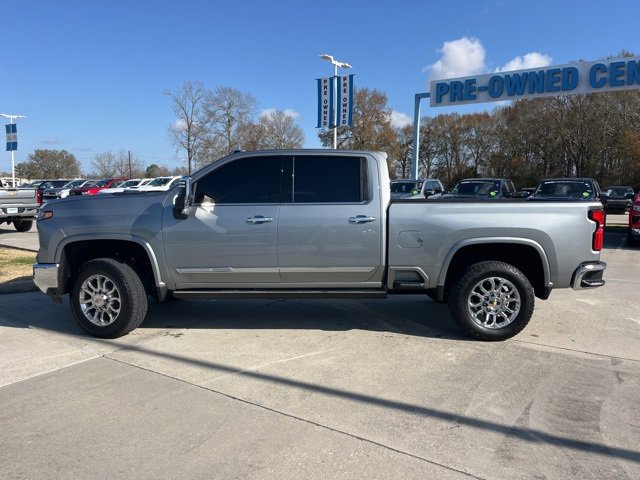 Used 2024 Chevrolet Silverado 2500 LTZ w/ LTZ Premium Package image 4