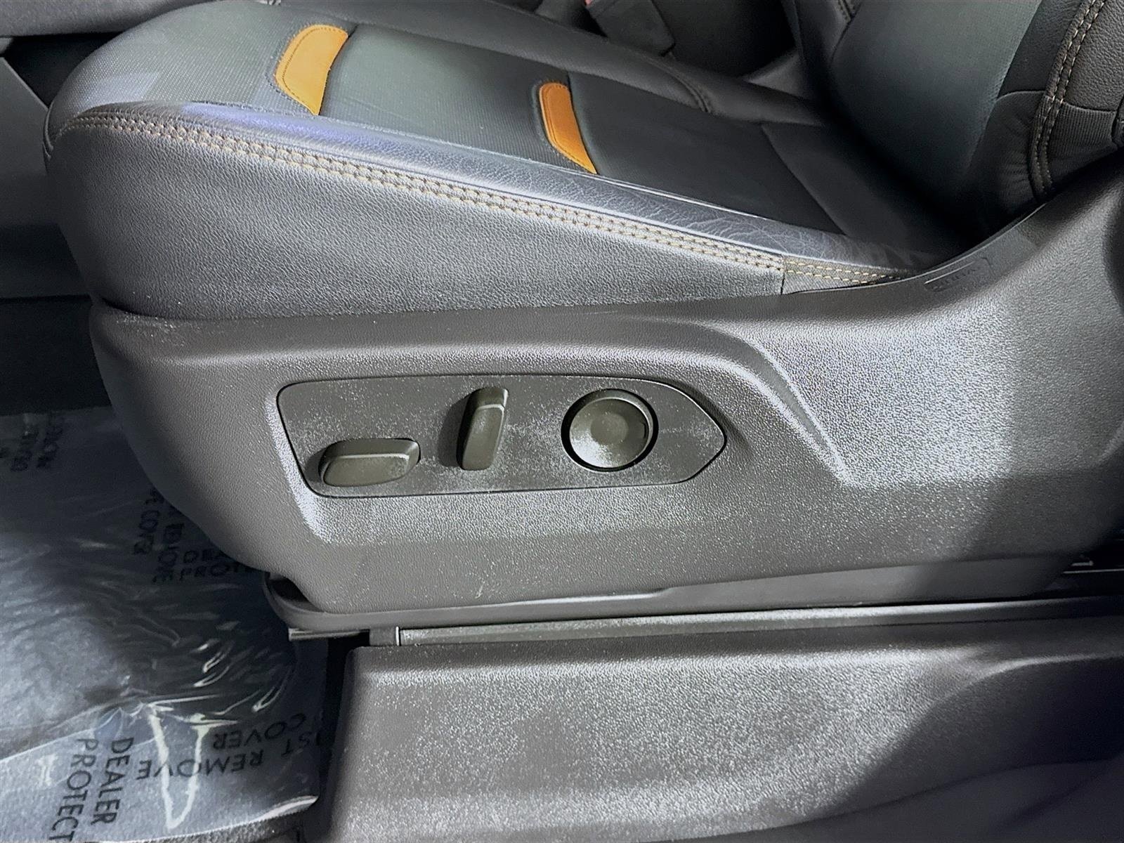 Certified 2025 GMC Sierra 1500 AT4 w/ AT4 Premium Package image 22