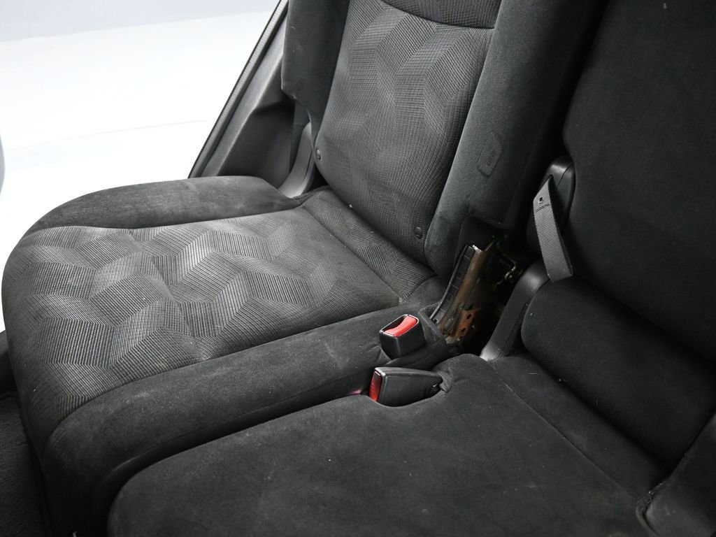 Used 2014 Nissan Rogue S image 19