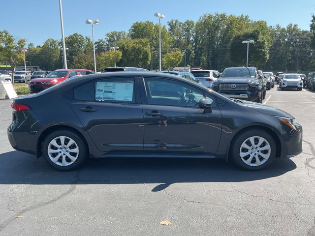 New 2026 Toyota Corolla LE FWD image 5