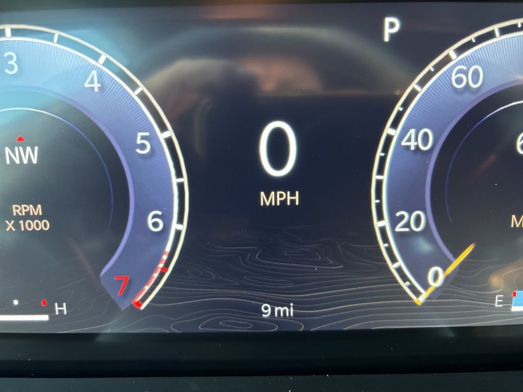 New 2025 Jeep Grand Cherokee L Altitude image 31