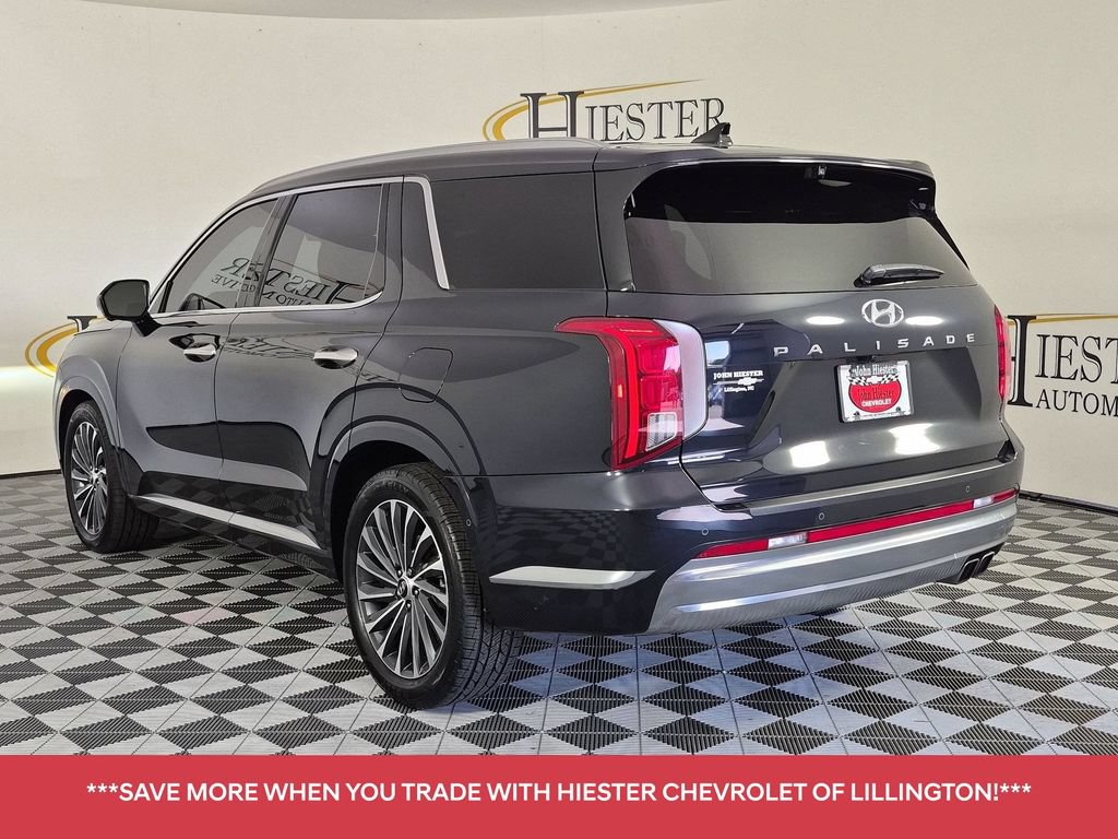Used 2023 Hyundai Palisade Calligraphy w/ Cargo Package FWD image 6
