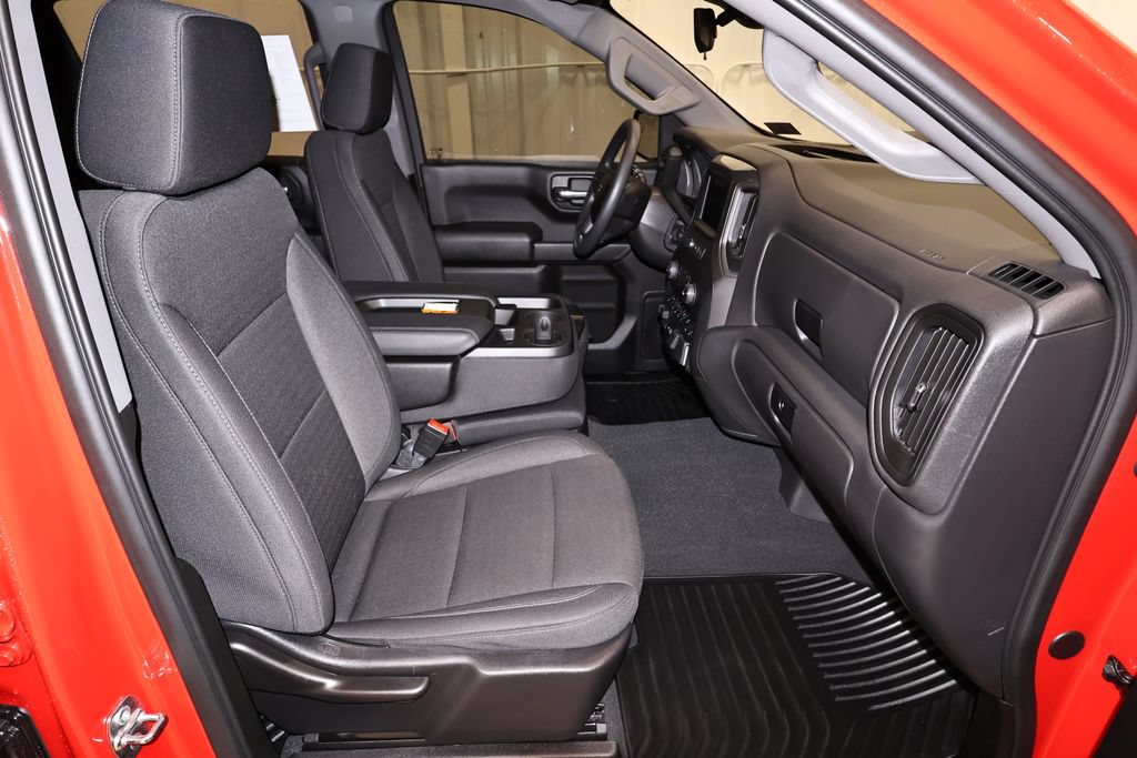 Used 2026 Chevrolet Silverado 1500 Custom Trail Boss AWD/4WD image 19